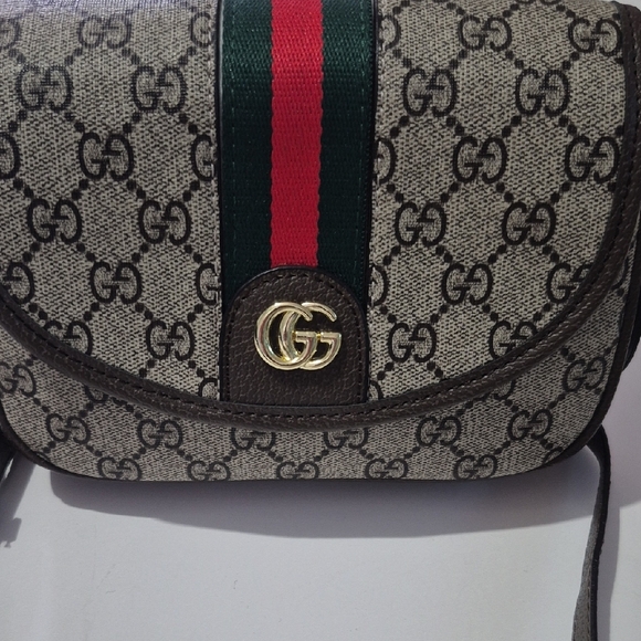 Gucci Ophidia Small Shoulder Bag. - Picture 9 of 16